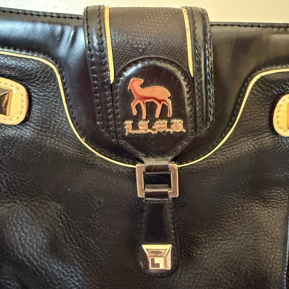Rare L.A.M.B. by Gwen Stefani Leather Crossbody Purse - Picture 3 of 16